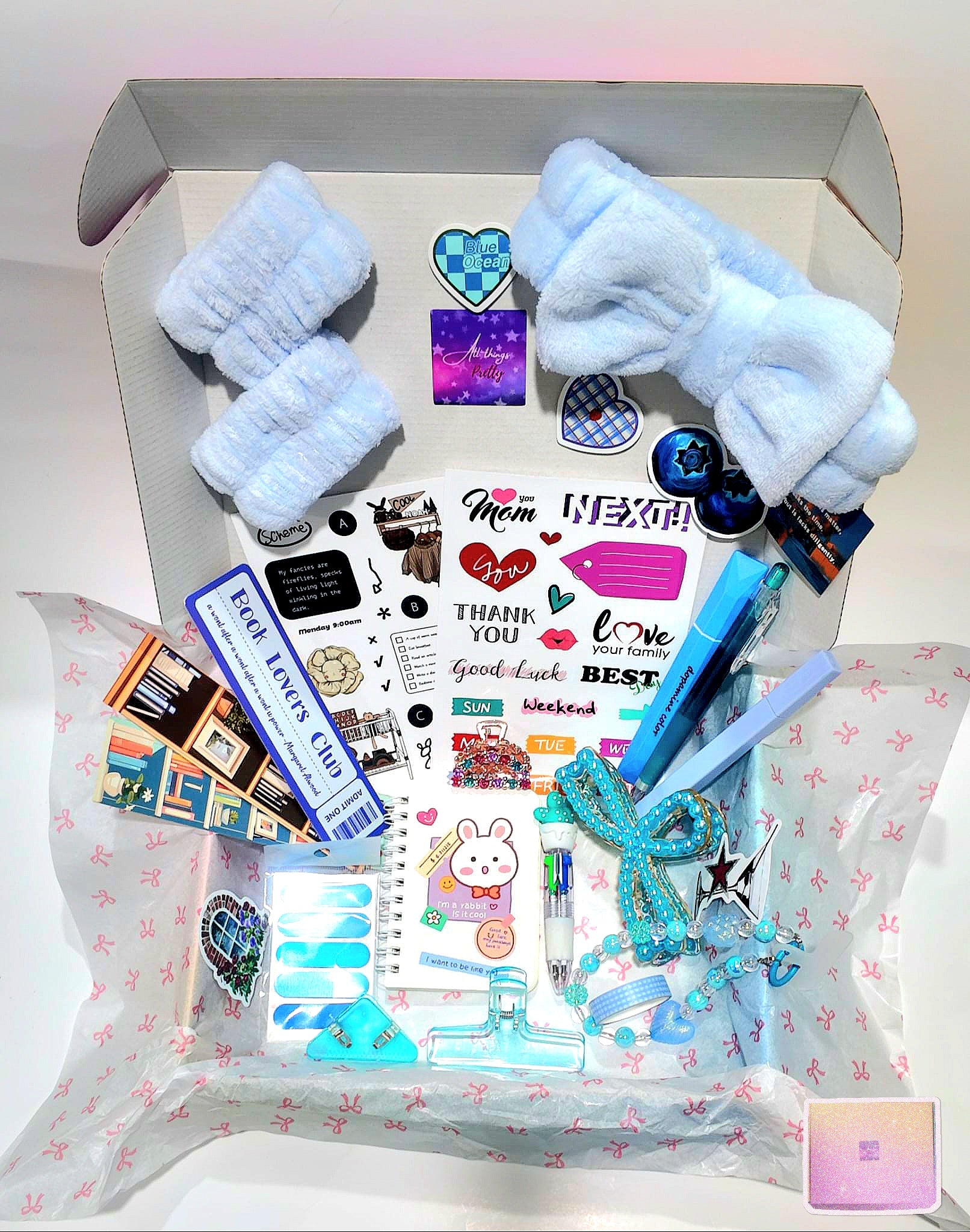 💙 The Blue Aesthetic Stationery & Self-Care Box (24 Items)